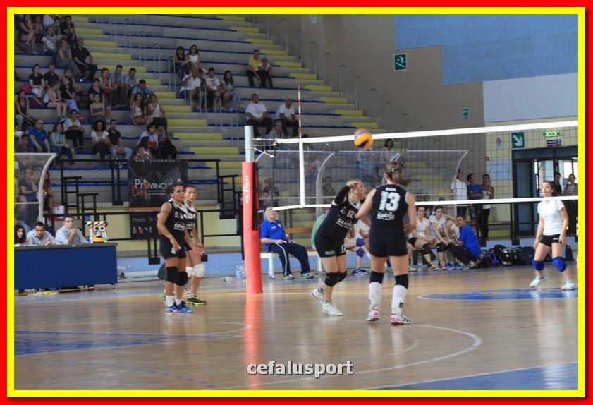 150614 volley2 202_tn.jpg